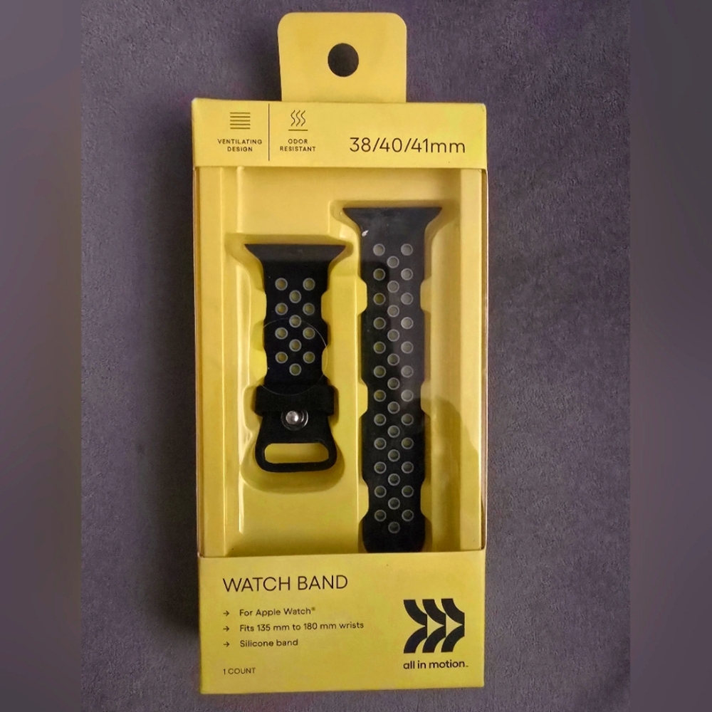 Black All in Motion Apple Watch Silicone Band 135 mm-180mm Wrist Odor Resistant